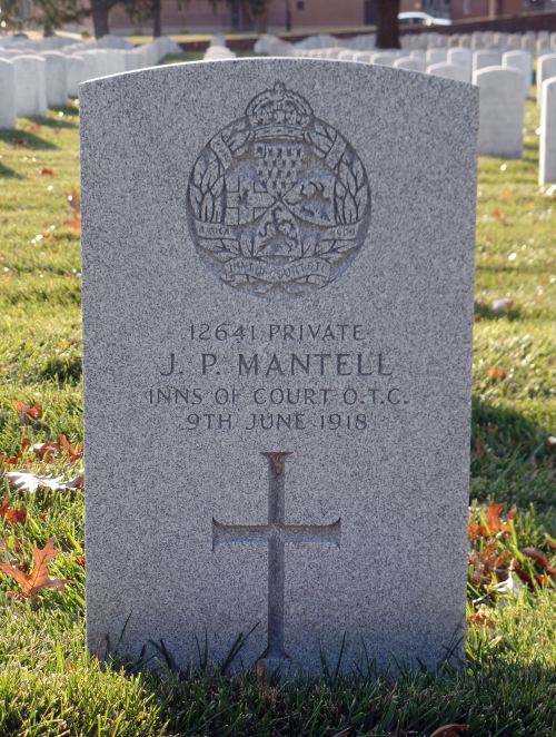 The grave of Private John Paul Mantell